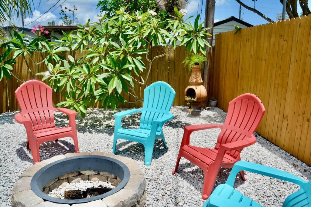 Tropical Retreat Near Beaches, Cruise Terminals Merritt Island Exterior foto